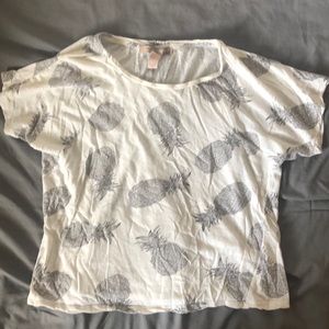 Pineapple print crop top